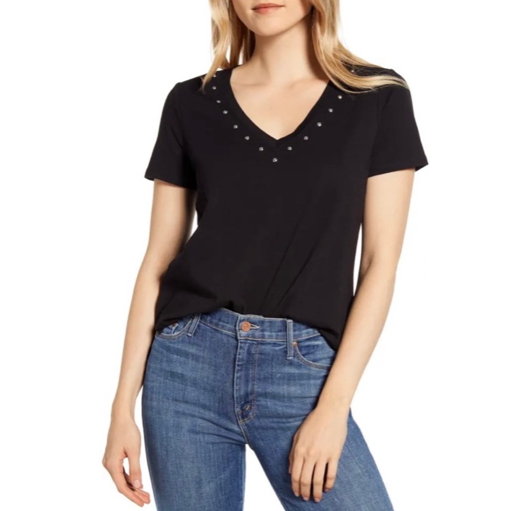 Vince Camuto Black Studded V Neck Short Sleeve Tee Tshirt Top Embellished NEW
